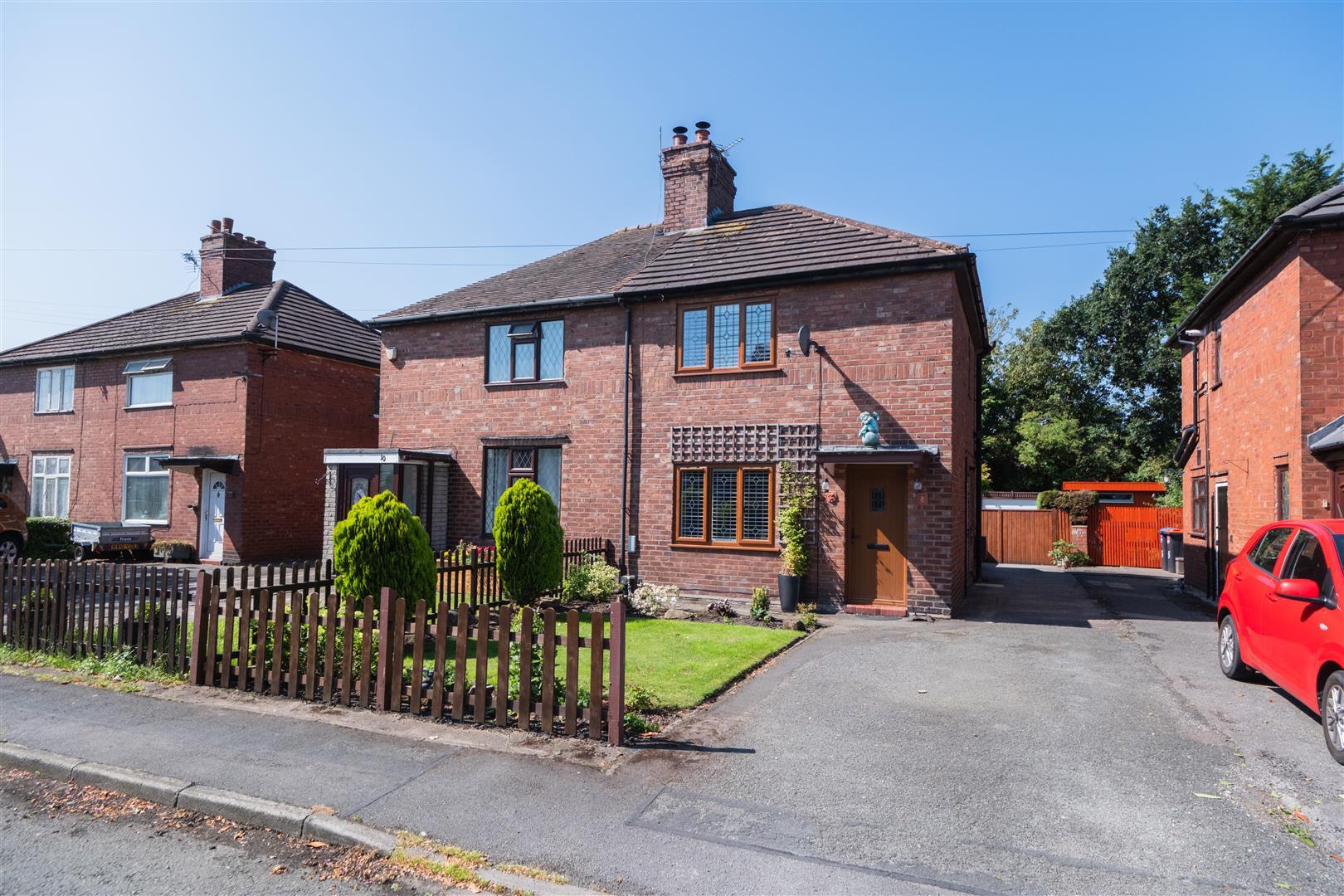2 bedroom Semi Detached House for Sale in Northwich